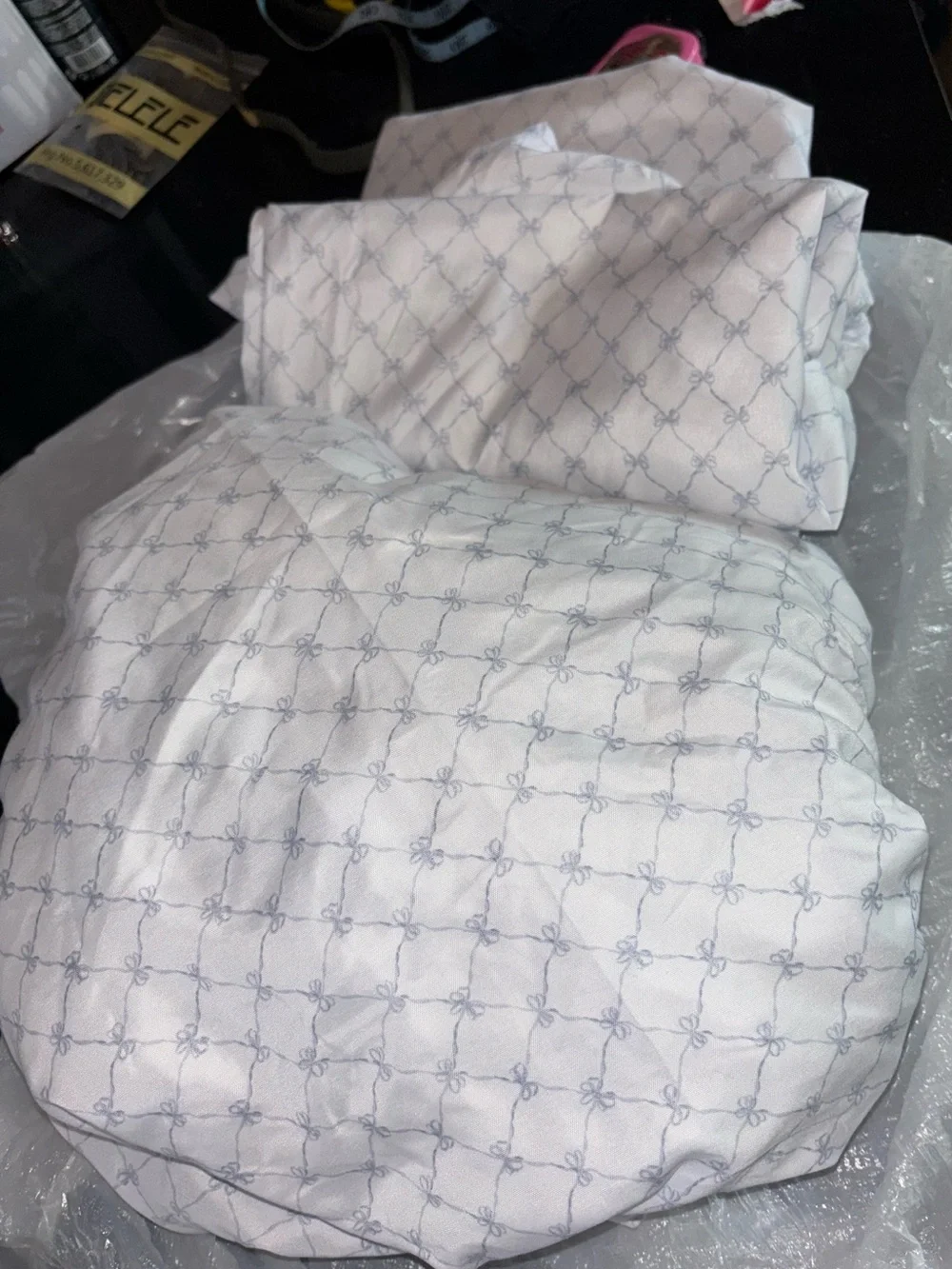 Queen Bow Sheets